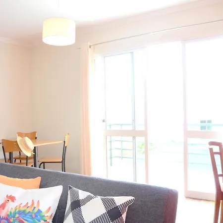 With 2 Bedrooms In Funchal With Wonderful Sea View Furnished Garden And Wifi 8 Km From The Beach