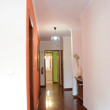 With 2 Bedrooms In Funchal With Wonderful Sea View Furnished Garden And Wifi 8 Km From The Beach Funchal (Madeira)